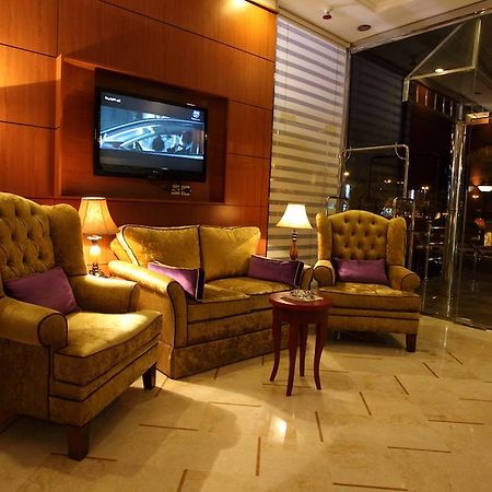 Lavande Suites Lambo Exterior foto